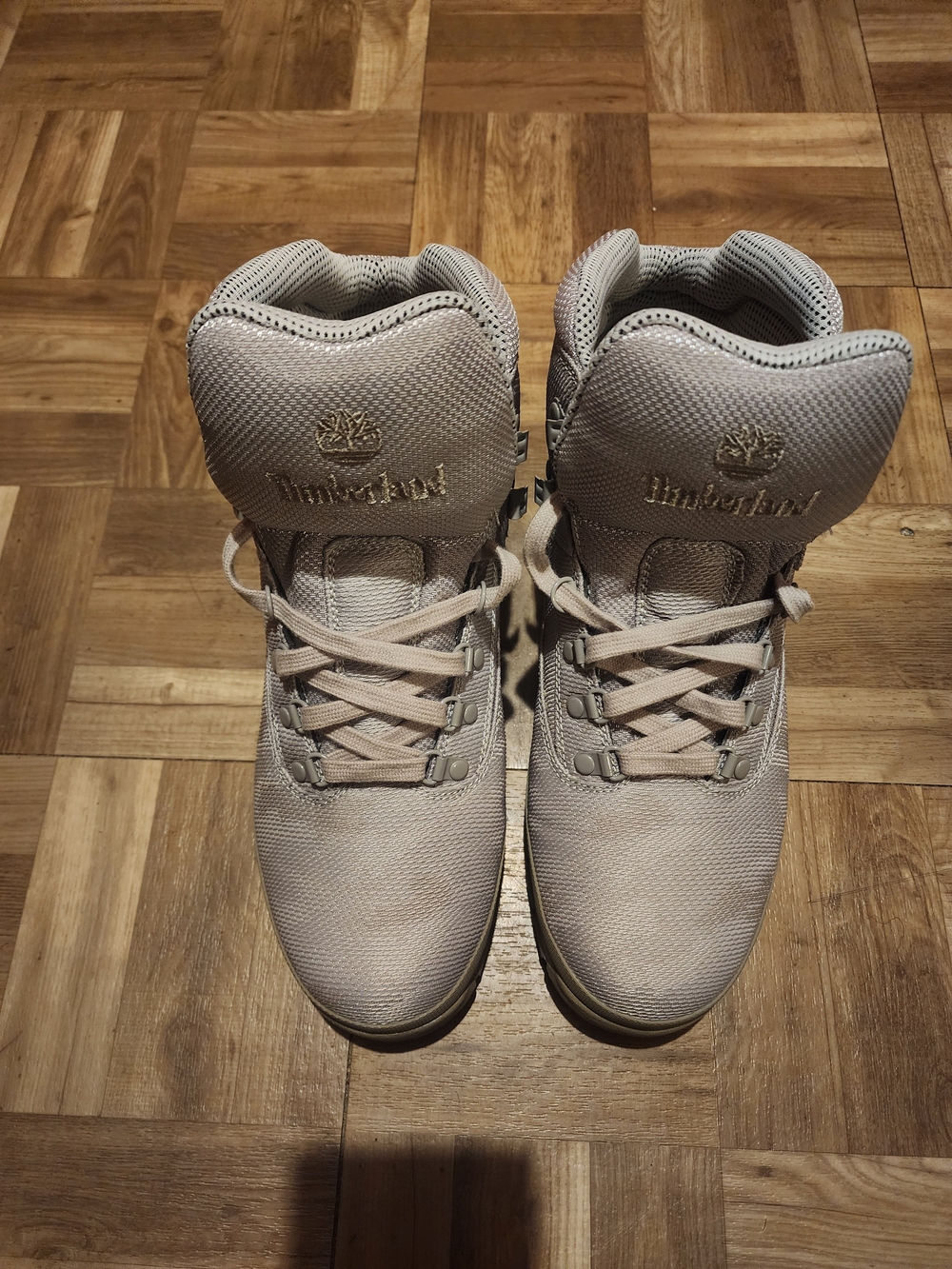Timberland Men’s Light Beige Outdoor Lace-Up Boots